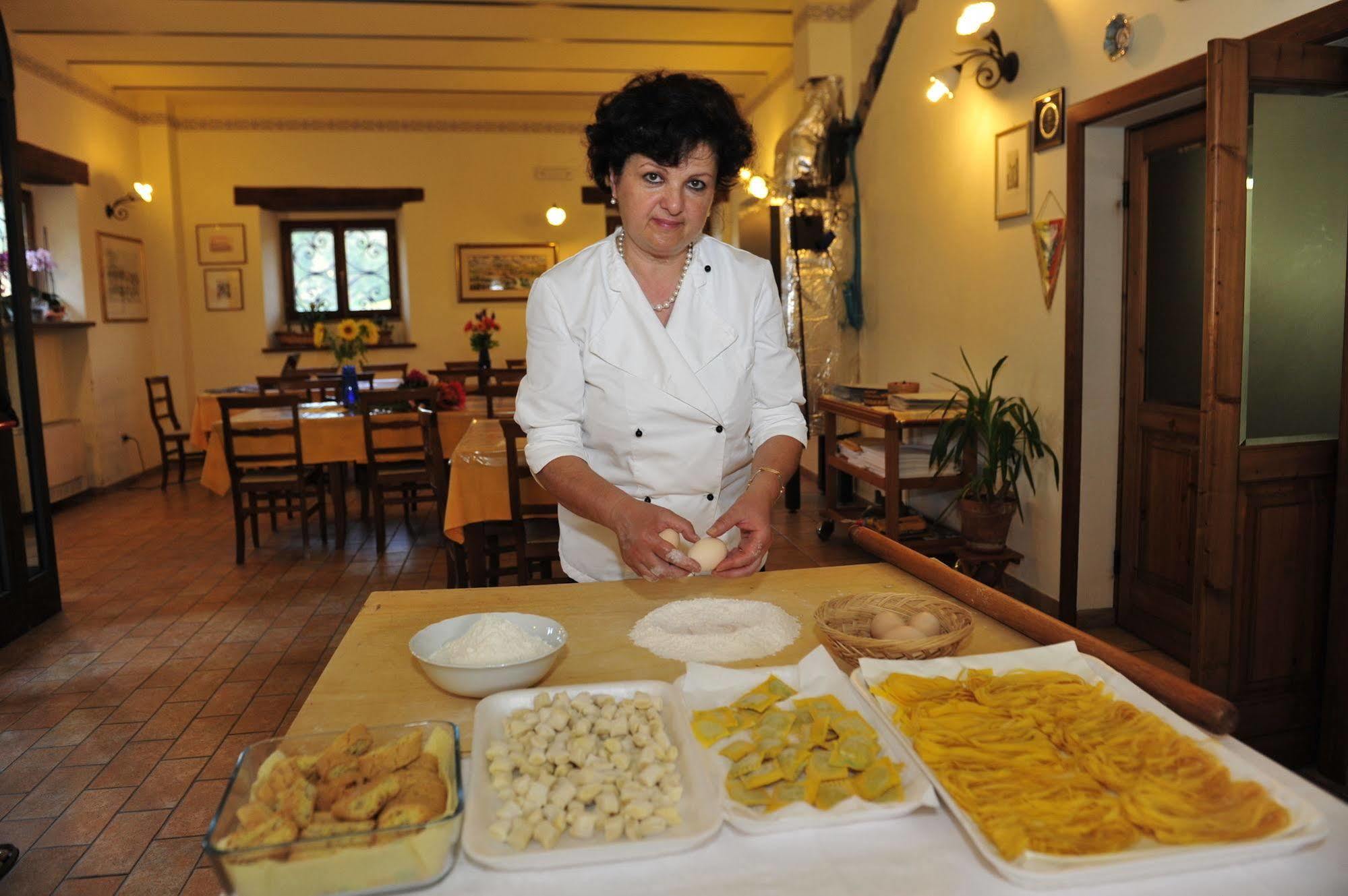 Agriturismo La Caputa Урбания Екстериор снимка