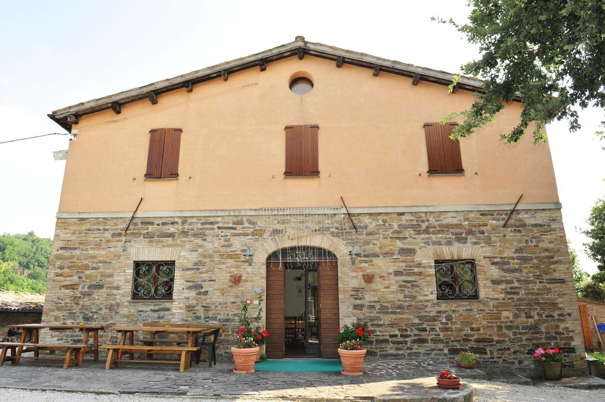 Agriturismo La Caputa Урбания Екстериор снимка